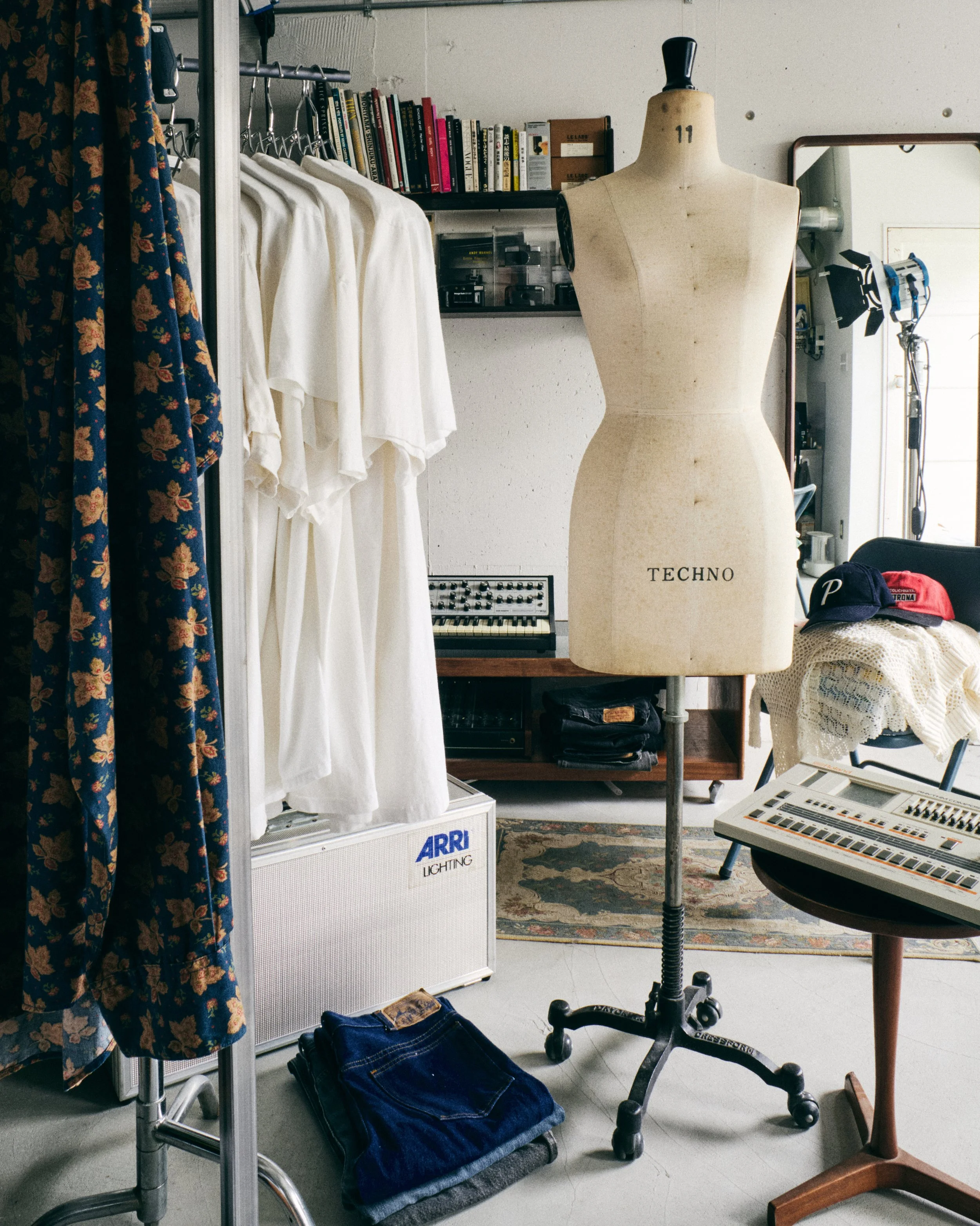 Synchronicity Archives Photography Studio/Used clothing